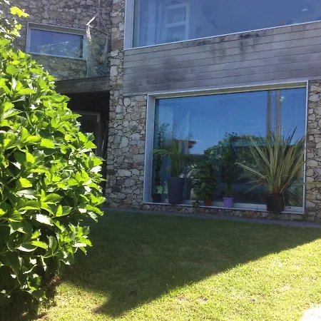 En Una Preciosa Playa Con Vistas Al Mar , Pura Vida En Rias Bajas Hotel *